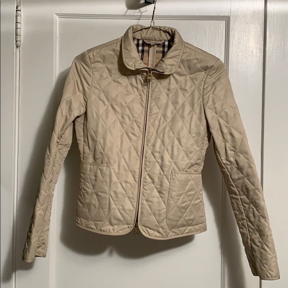 Women's Burberry Jacket - XS